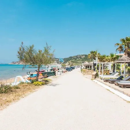 아파트 Mirage Arillas Type A9 *